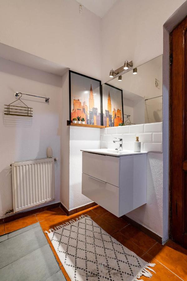 Апартаменты 2Br Blue Cloud In The Centre Бухарест Экстерьер фото